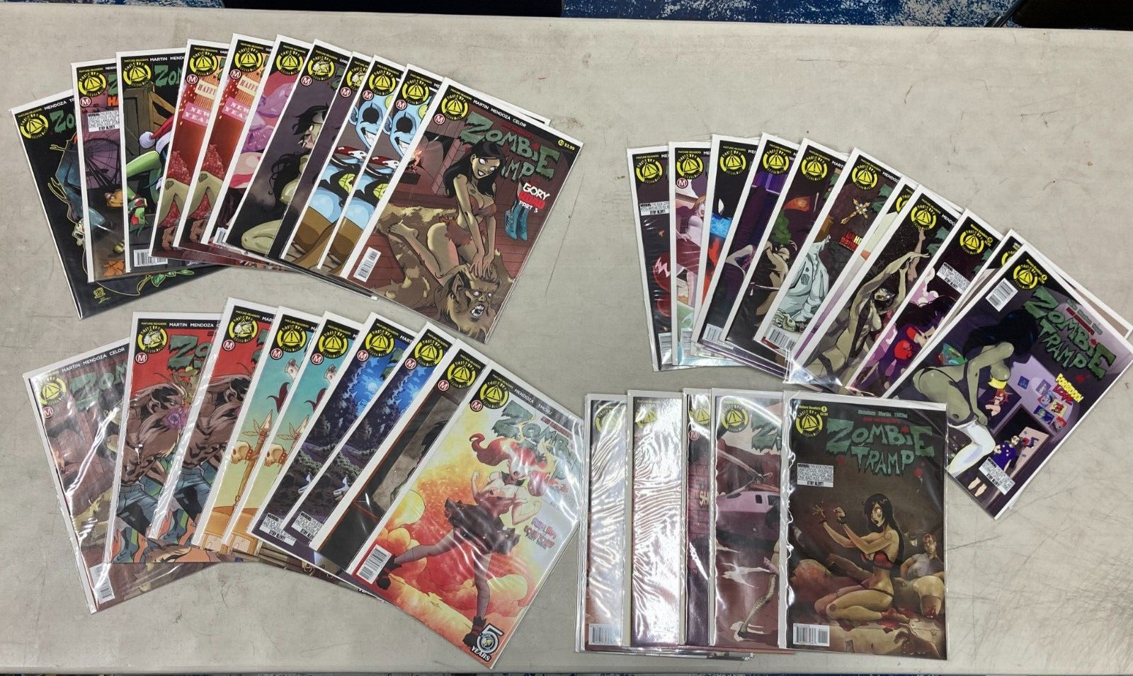 Zombie Tramp 37 issue lot. Includes variants