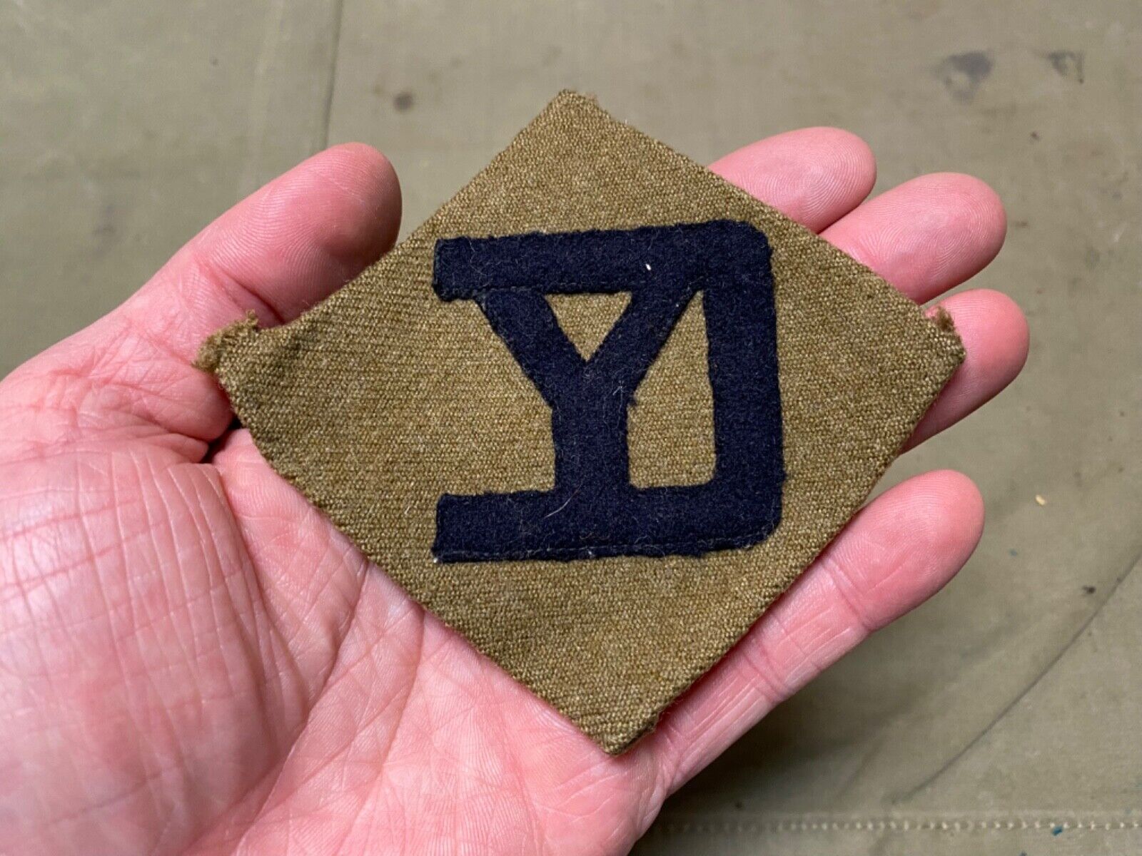 ORIGINAL WWI US M1917 WOOL TUNIC 26TH INFANTRY DIVISION SLEEVE INSIGNIA PATCH