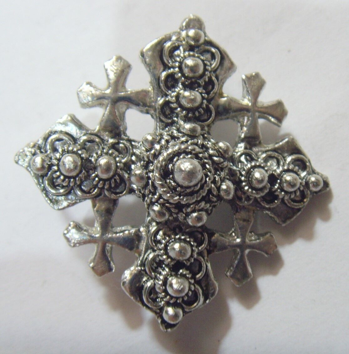 vintage silver tone metal crusaders cross 36 mm religious pendant brooch 52916