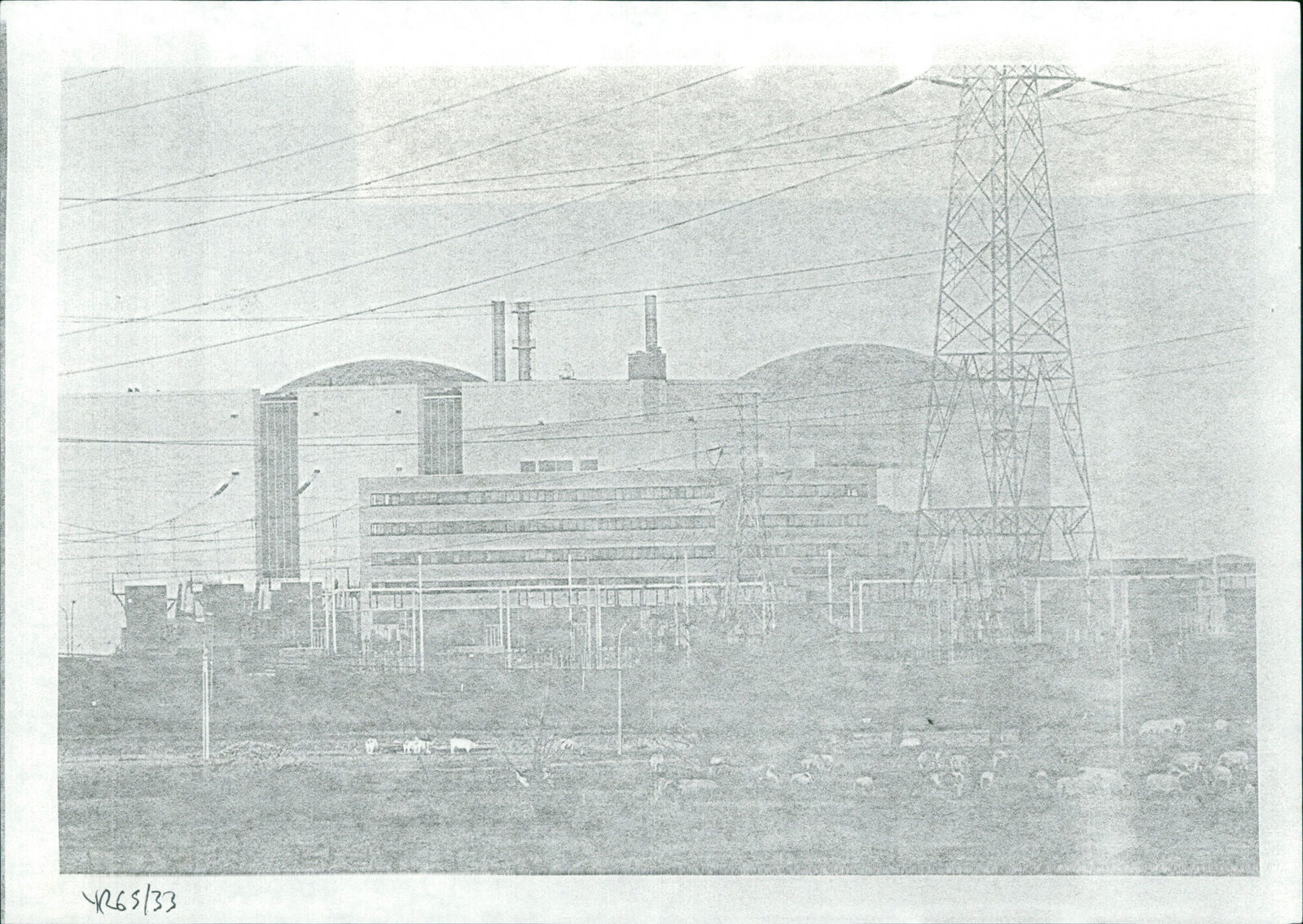 Industrial pollution - Vintage Photograph 2768026