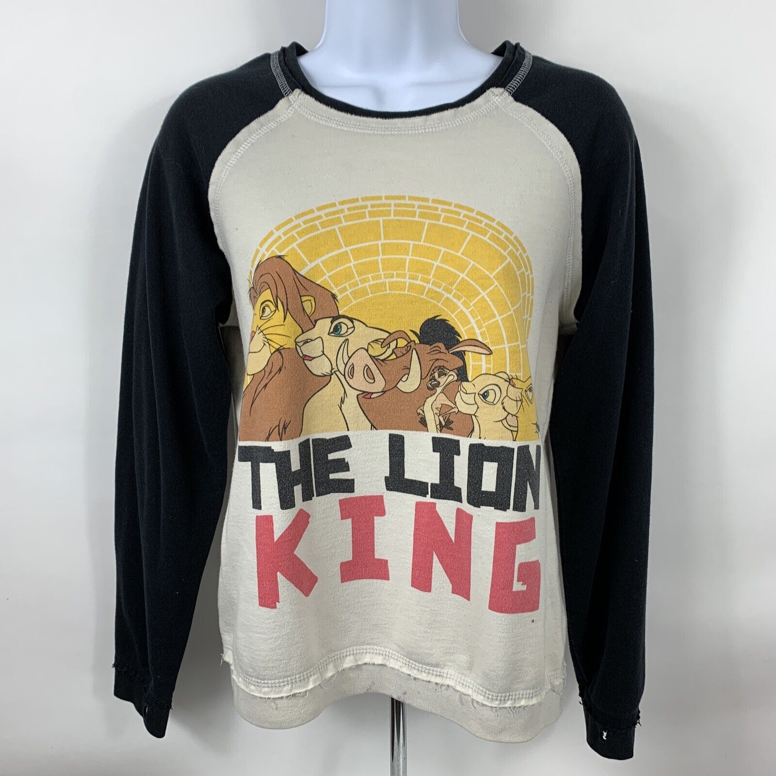 Vintage Disney Sweatshirt Junior's Medium The Lion King Raglan Crew Neck VTG