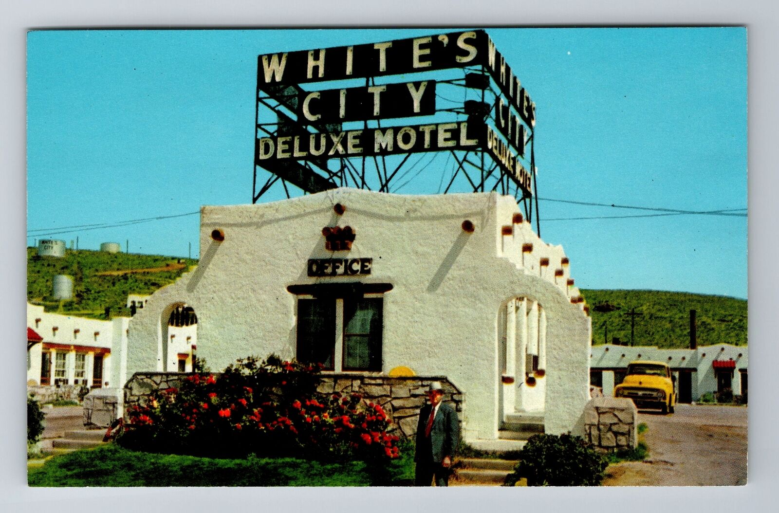 White City NM-New Mexico, White's City De Luxe Motel, Advertise Vintage Postcard