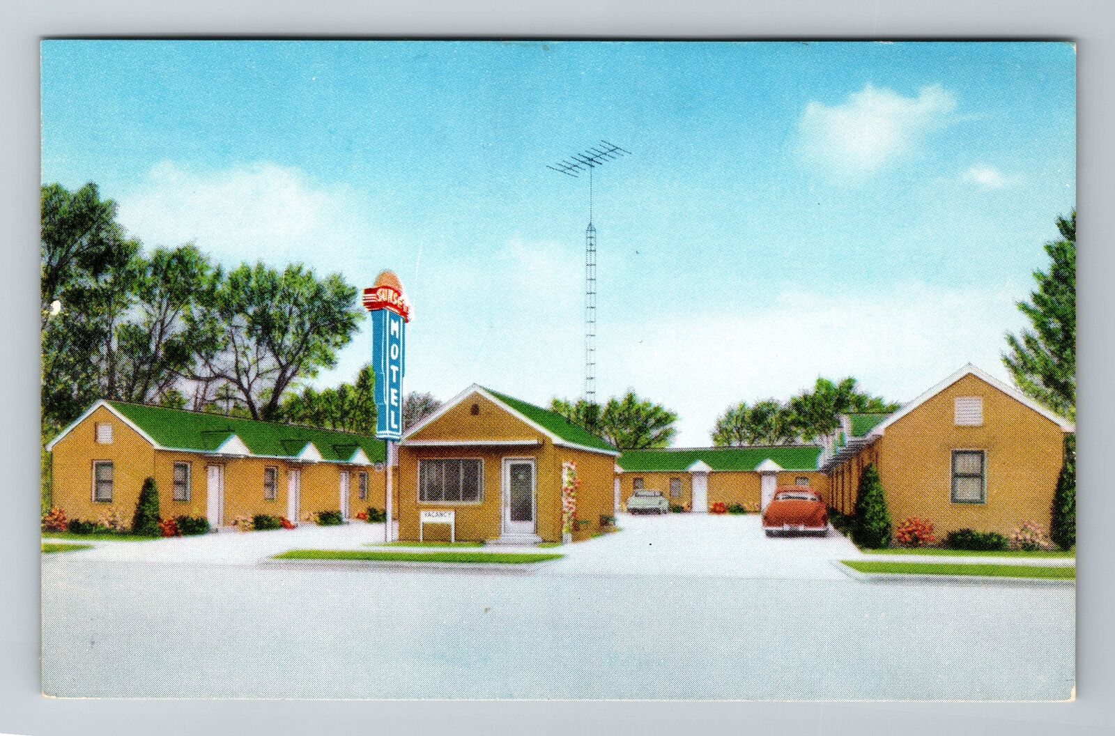 Hays KS-Kansas, Sunset Motel, Advertisement, Antique, Vintage Souvenir Postcard