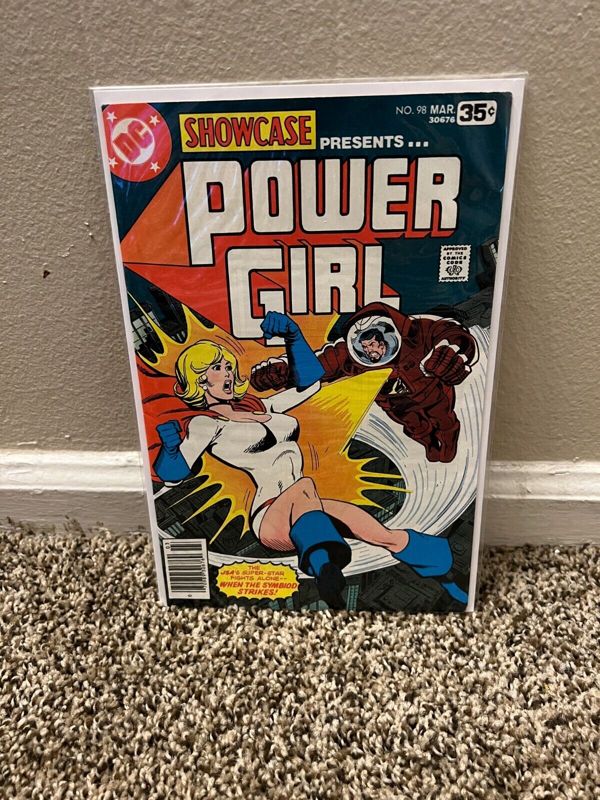 Showcase Presents Power Girl #98 DC Comics 1978