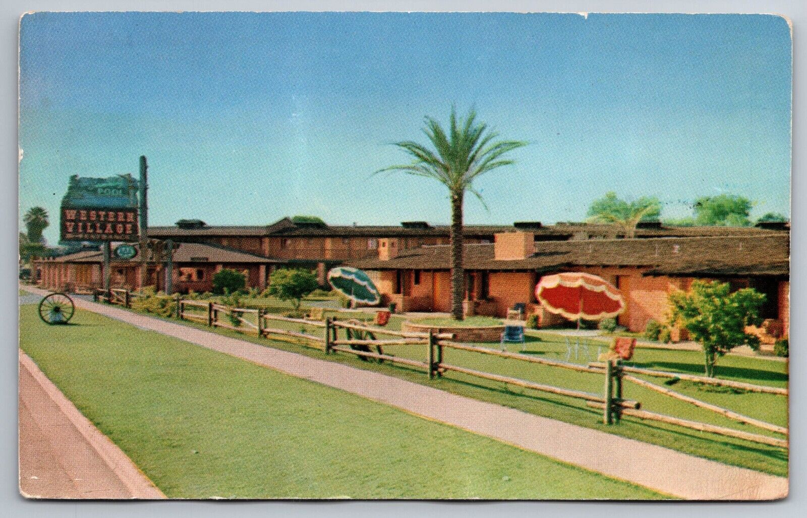 Western Village Motor Hotel Motel Grand Avenue Phoenix Arizona Postcard N719
