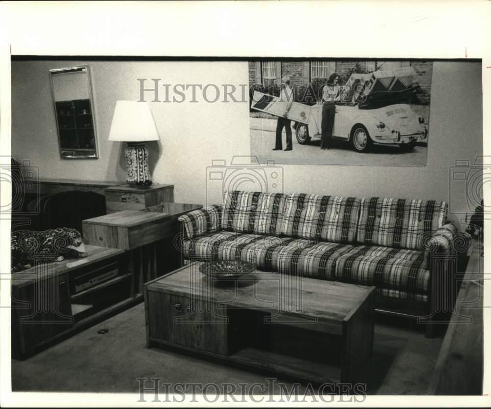 1978 Press Photo Self-assembly furniture by Broyhill. - hpa08328