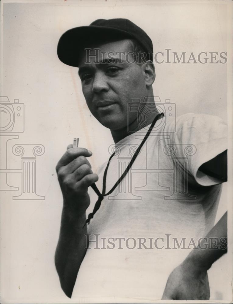 1948 Press Photo Paul Rose, Coach of Central High - cvb33541