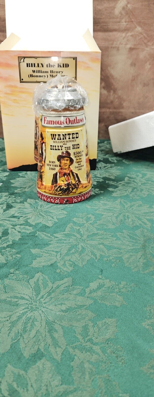 Famous Outlaws Billy The Kid Collectible Stein In Box