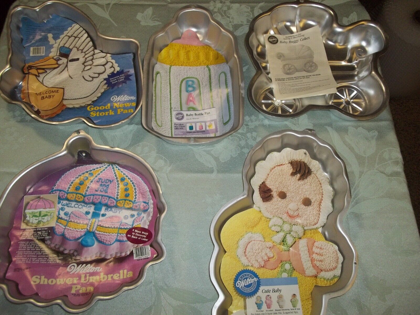 Vintage Lot Of 5 BABY SHOWER  WILTON Cake Pans 70s-2007-  ( LOT 20)