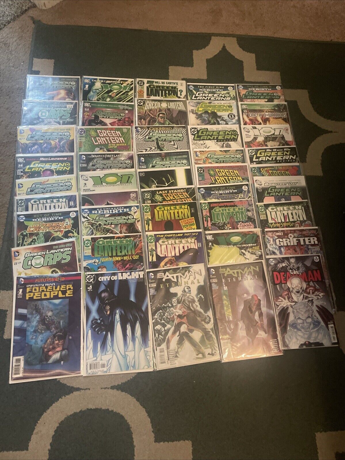 50 Comic Book HUGE lot DC Comics (Green Lantern, Other Titles) 
