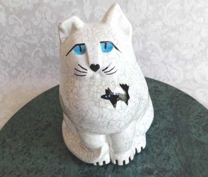 Vtg Fat Cat figurine Blue Eyes Fish Catch Crackle Finish Spackled White Ceramic 