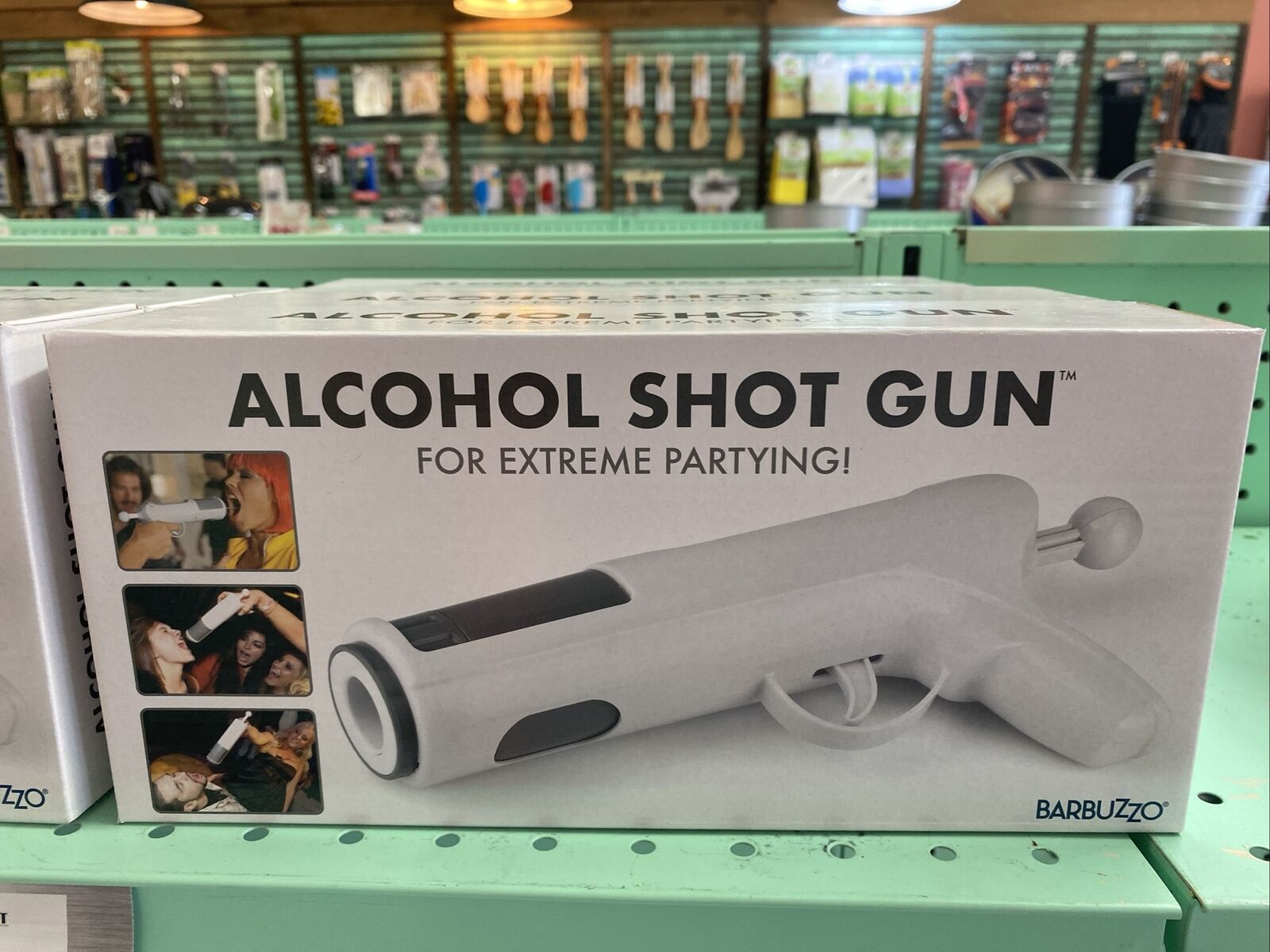 Alcohol Shot Gun - Load Your Favorite Beverage, Aim, Shoot and Drink- 10 ml NEW-