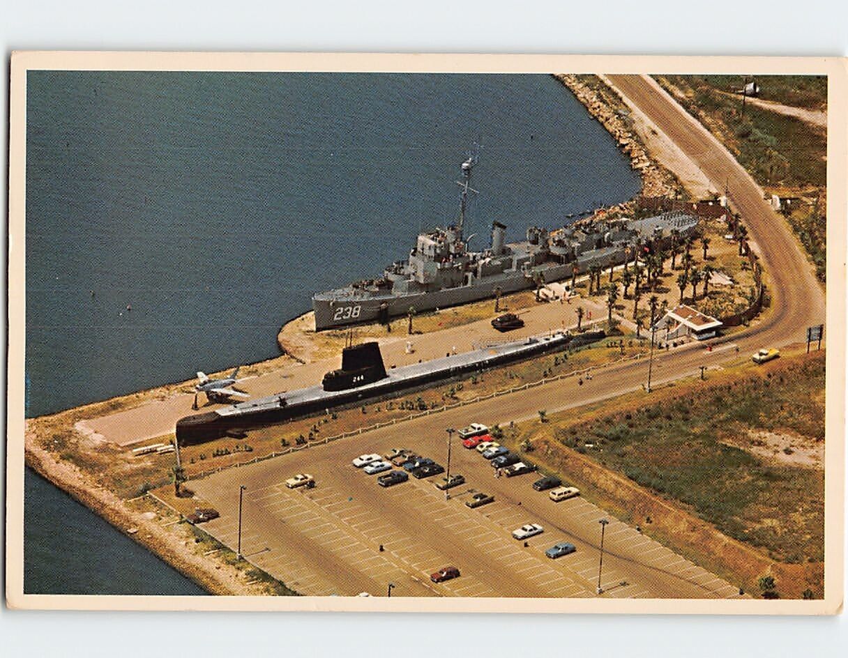 Postcard U.S.S. Cavalla & U.S.S. Stewart, Seawolf Park, Galveston, Texas