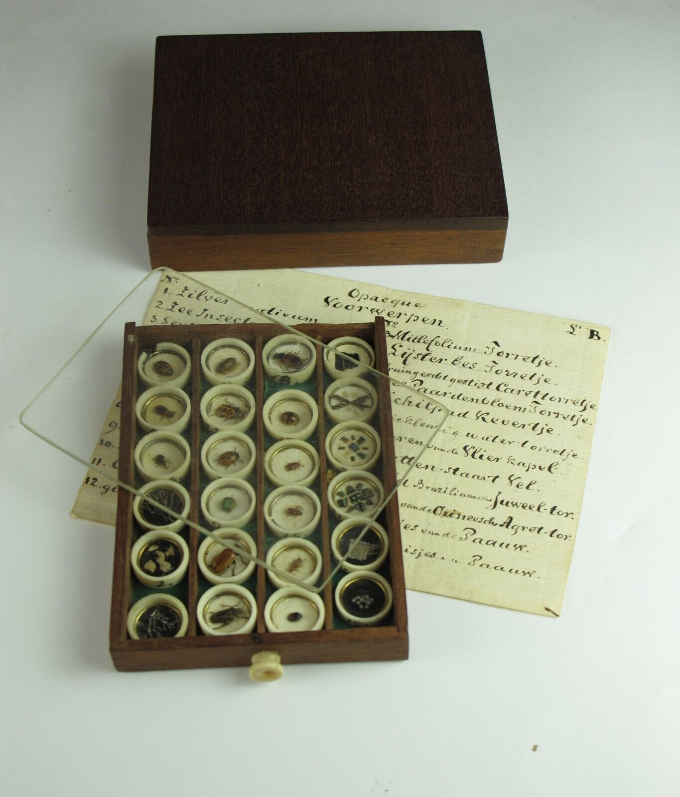 Very rare cased microscope slides by Abraham Ypelaar. c.1790 with original list.