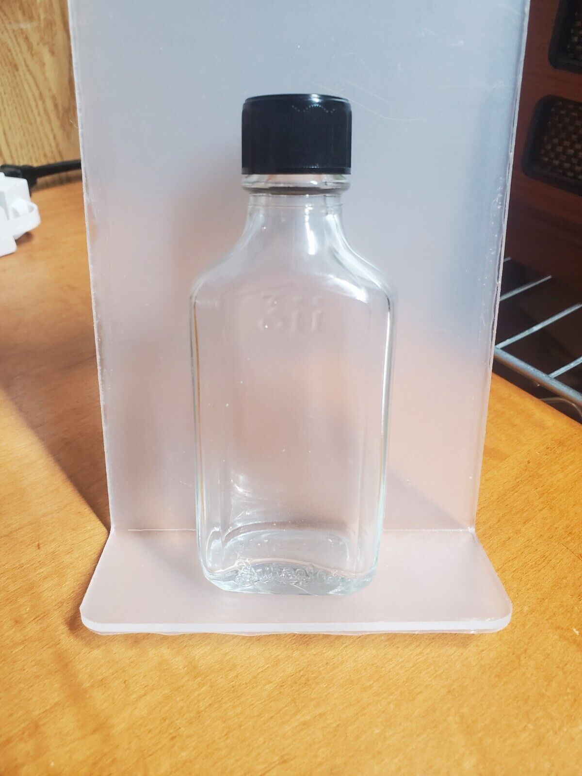 Duraglas Owens 3ii Medicine Glass Bottle With Lid