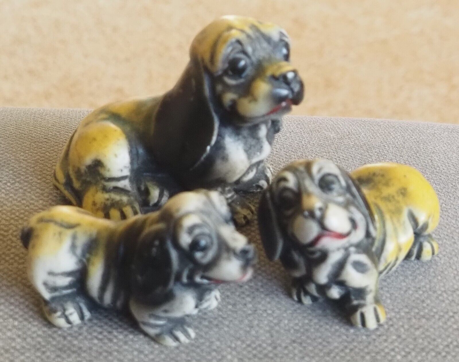 Set of Three Vintage DACHSHUND / BASSET HOUND Dogs - Resin Figurines.