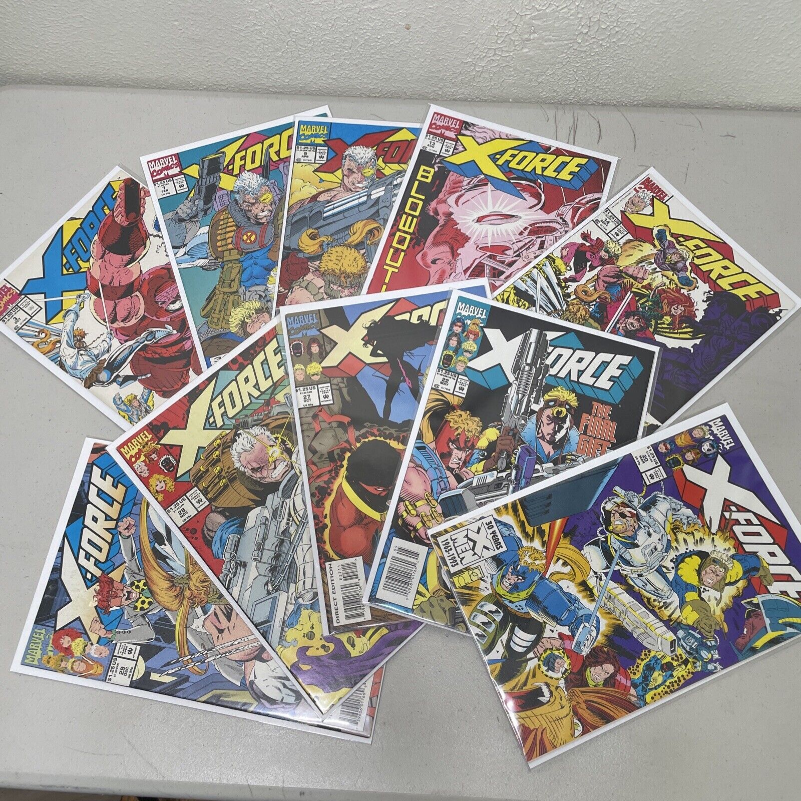 Mixed Lot of 10 X-Force - Copper to Modern Age Marvel Comic Books 