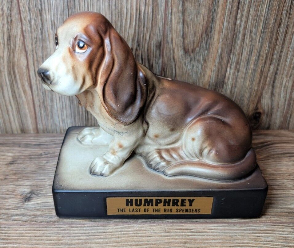 Humphrey The Last Of The Big Spenders Basset Hound Statue Figurine 6\