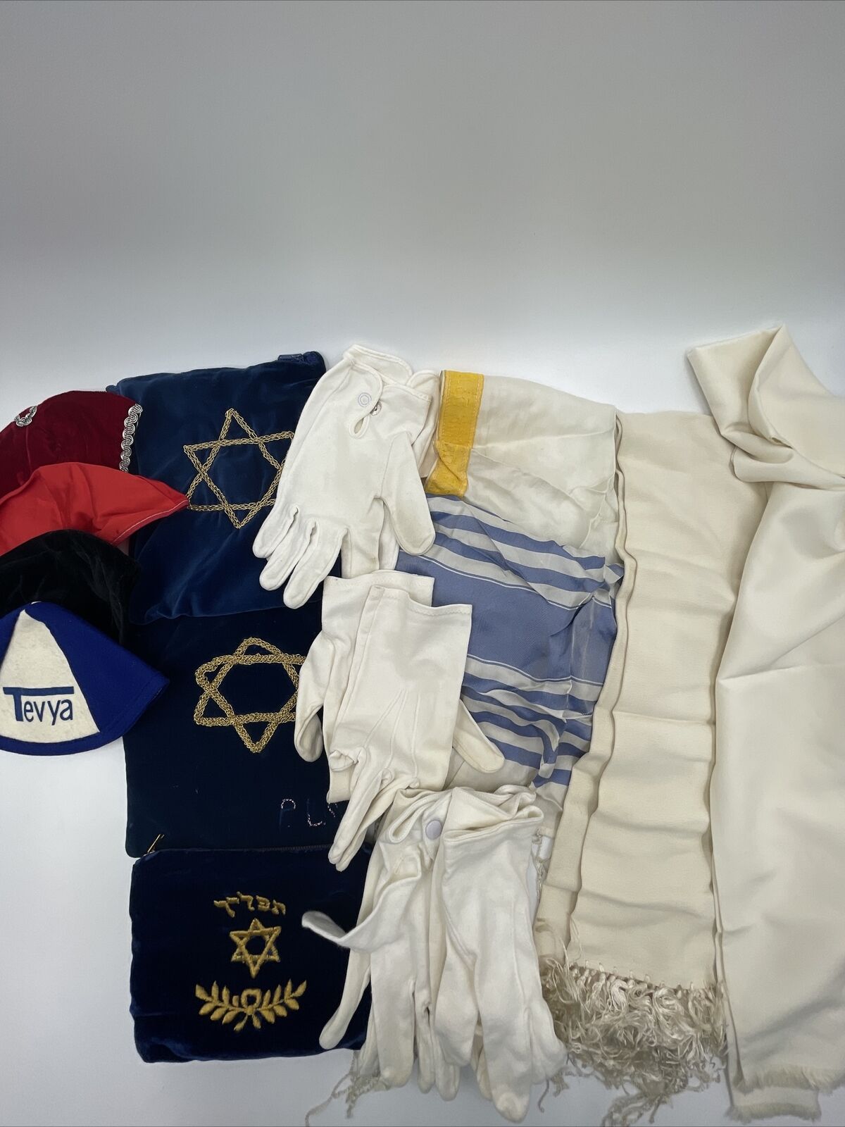 Vintage 3 Tallit 3 Velvet Bags Pouches 4 Kippahs  4 Gloves Judaica LOT