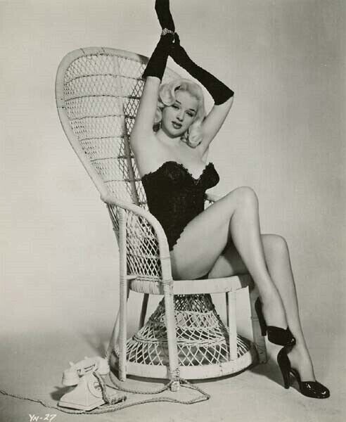 Diana Dors pin-up in black corset seated on chair 1950\'s 4x6 inch photo