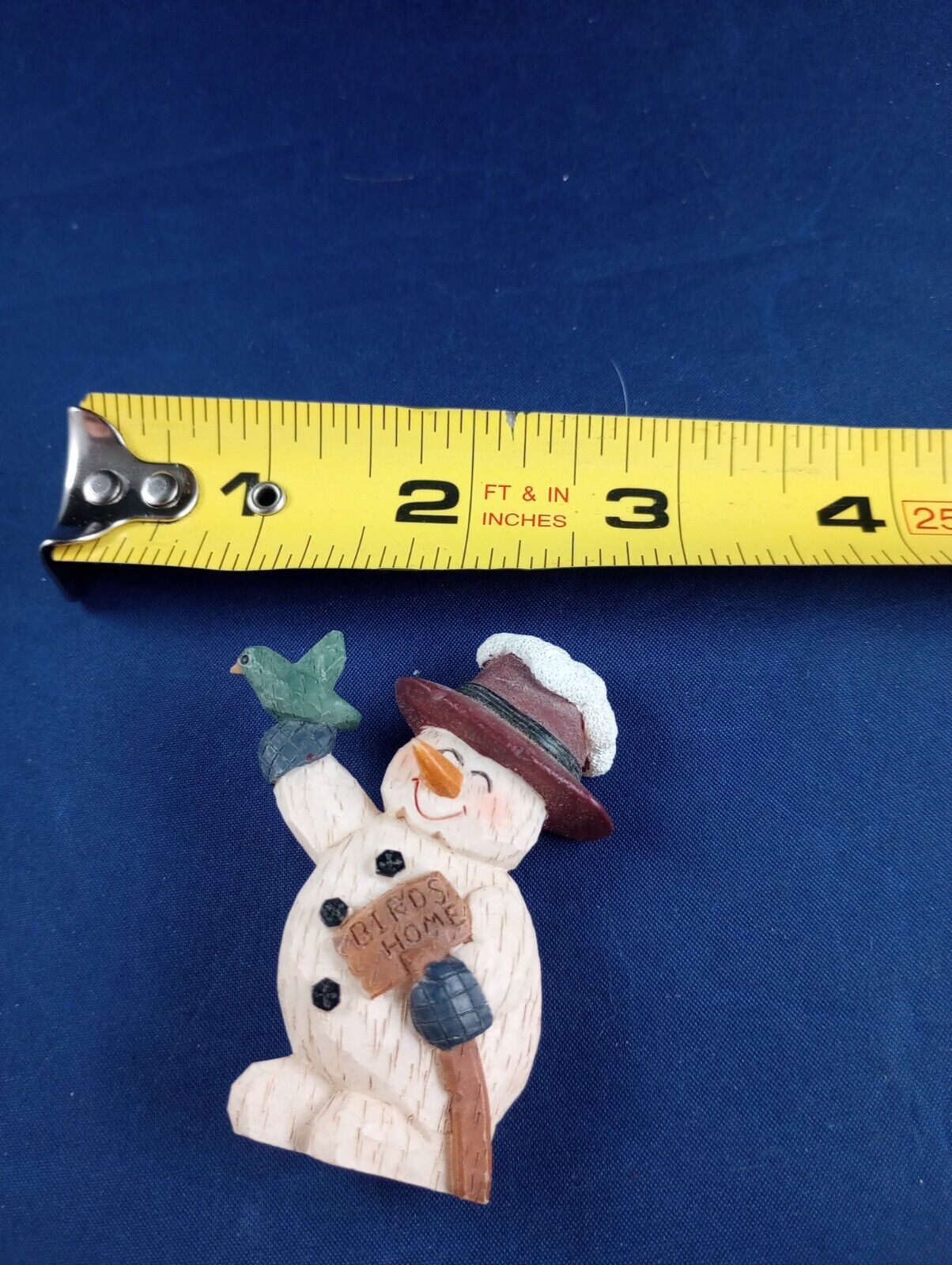 Vtg Holiday Snowman Birds Home Christmas Pin Pinback Button *201-22