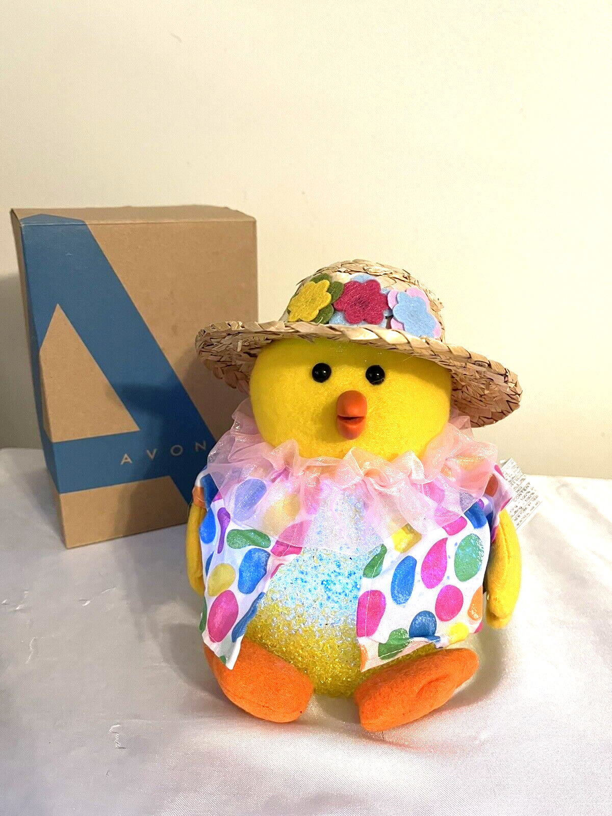 Avon Light Up Easter Chick Sitter Changes Colors