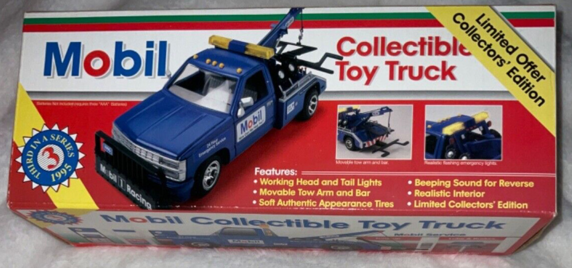 1995 MOBIL Racing Toy Tow Truck Limited Edition Lights Sound 3rd In Series G18