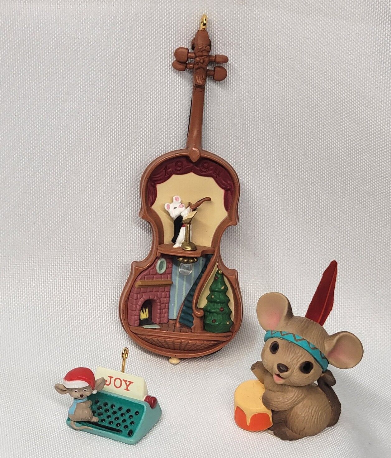 Vintage Hallmark Keepsake Christmas Ornaments Figurines Lot Of 3 Mice No Boxes 