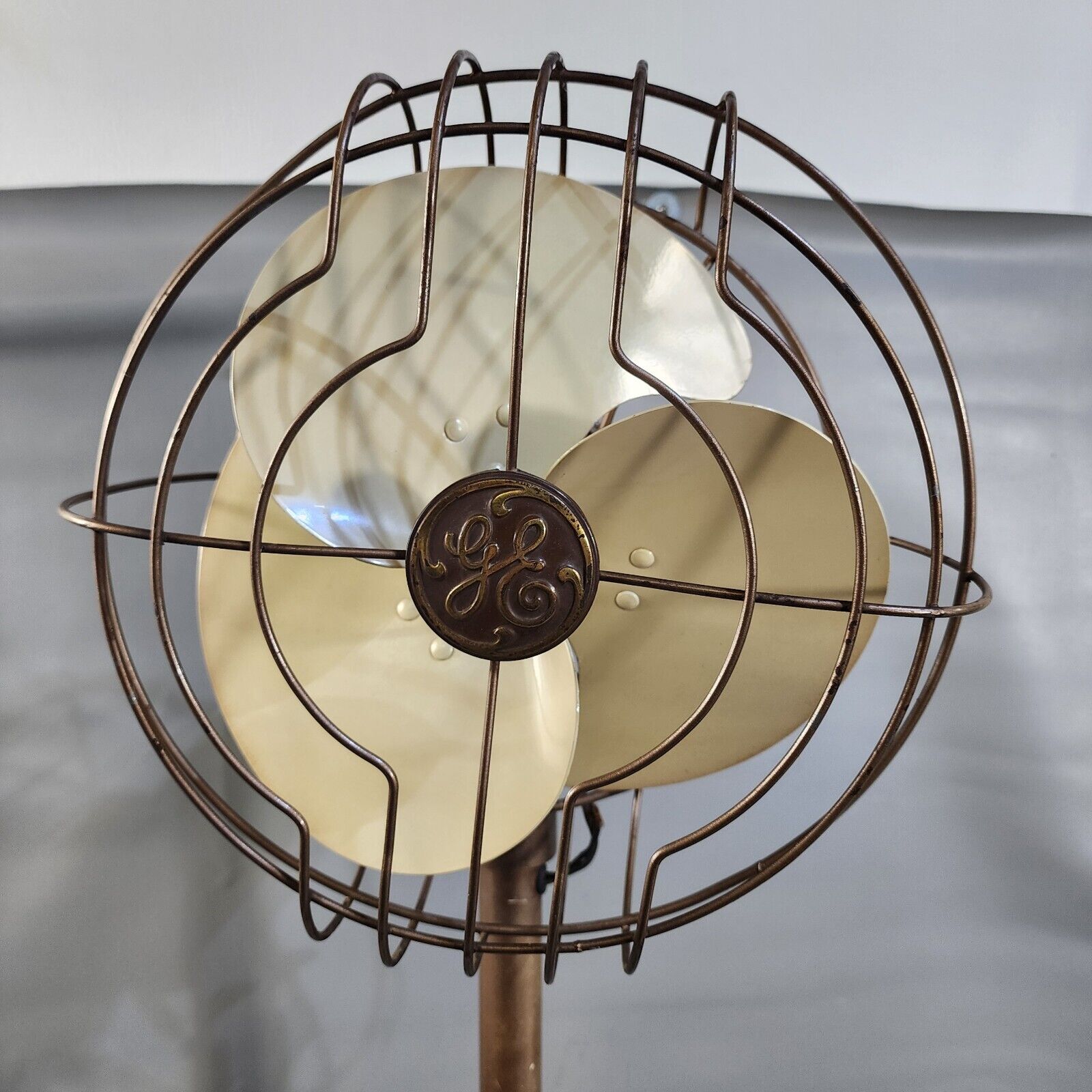 Vintage GE Art Deco Oscillating Fan 1940s Floor Stand Pedestal 42 1/2\