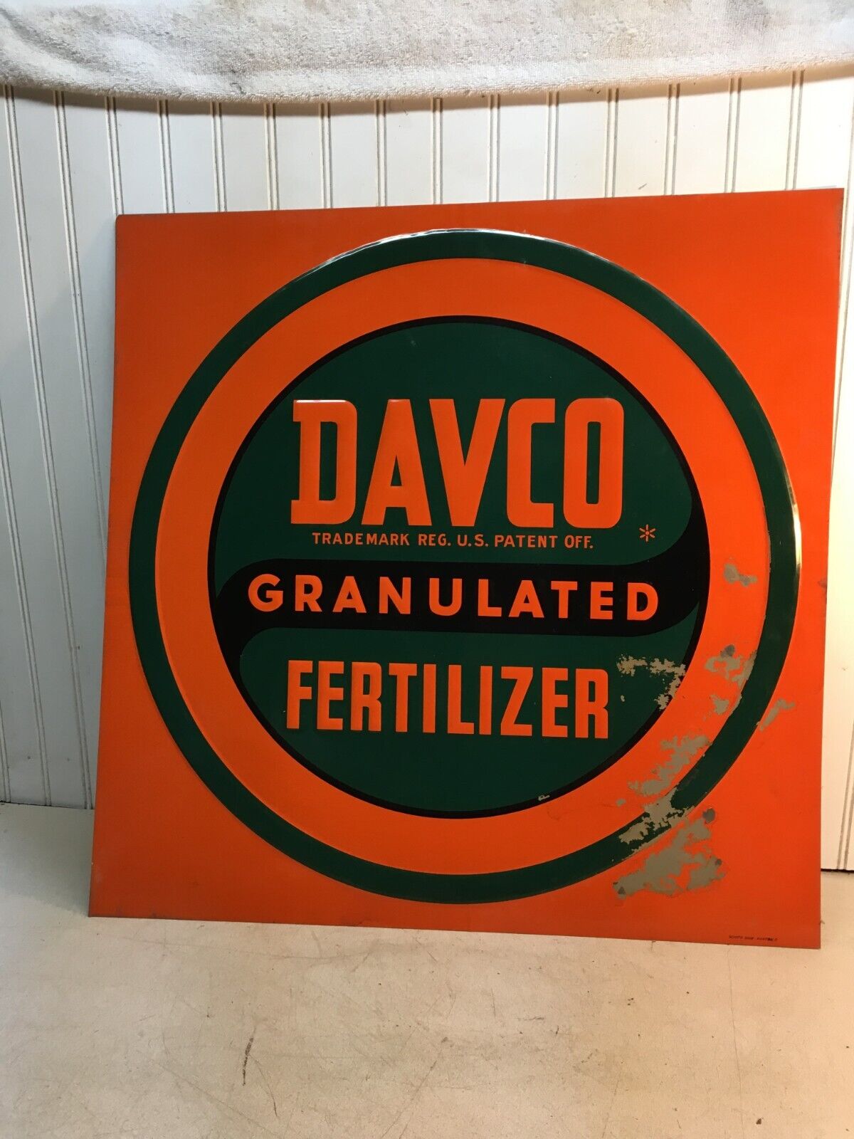 Vintage Davco Fertilizer Metal Original Sign Granular Fertilizer  26in x 26in