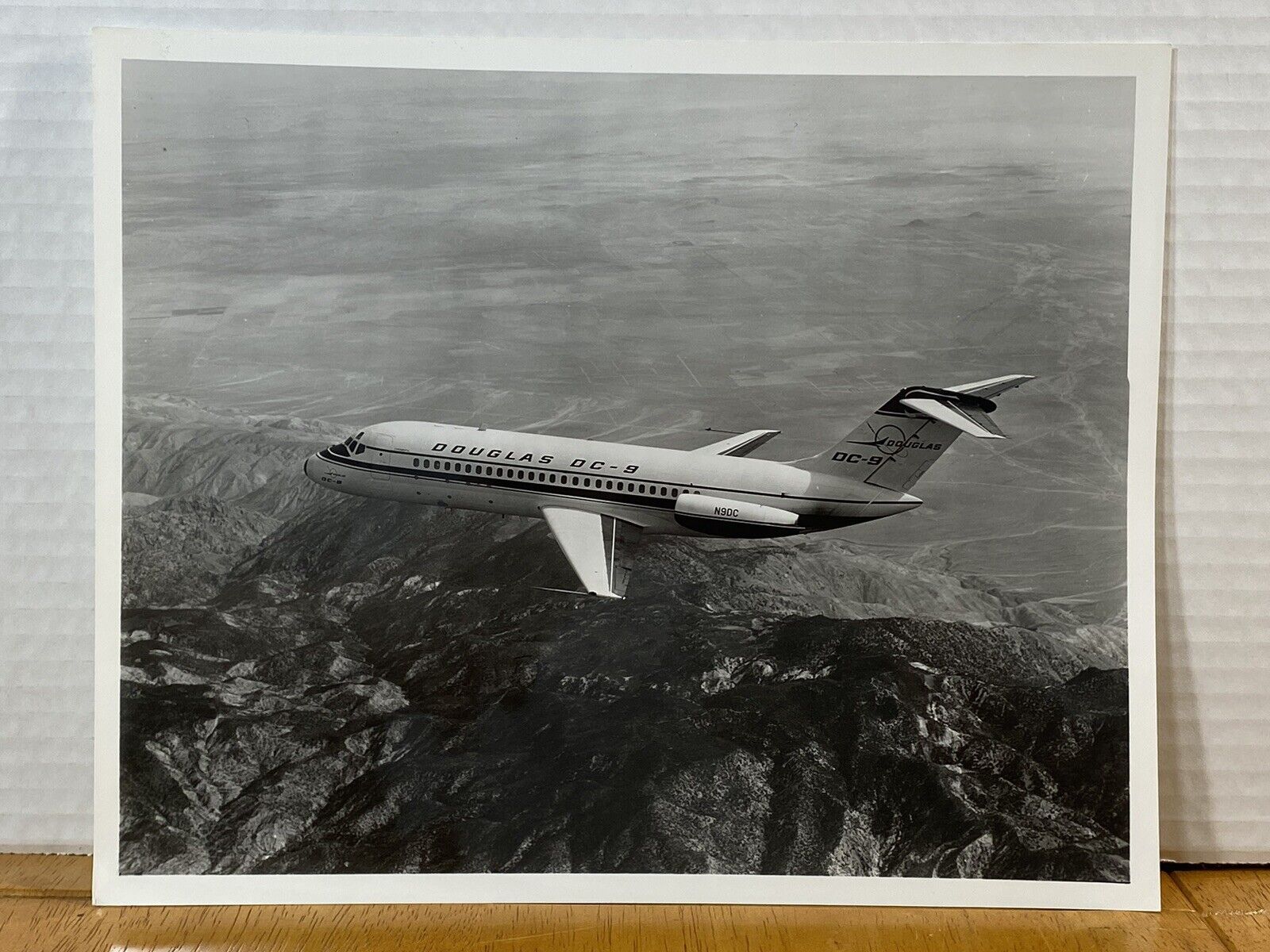 Douglas DC-9 Jet Airliner VTG