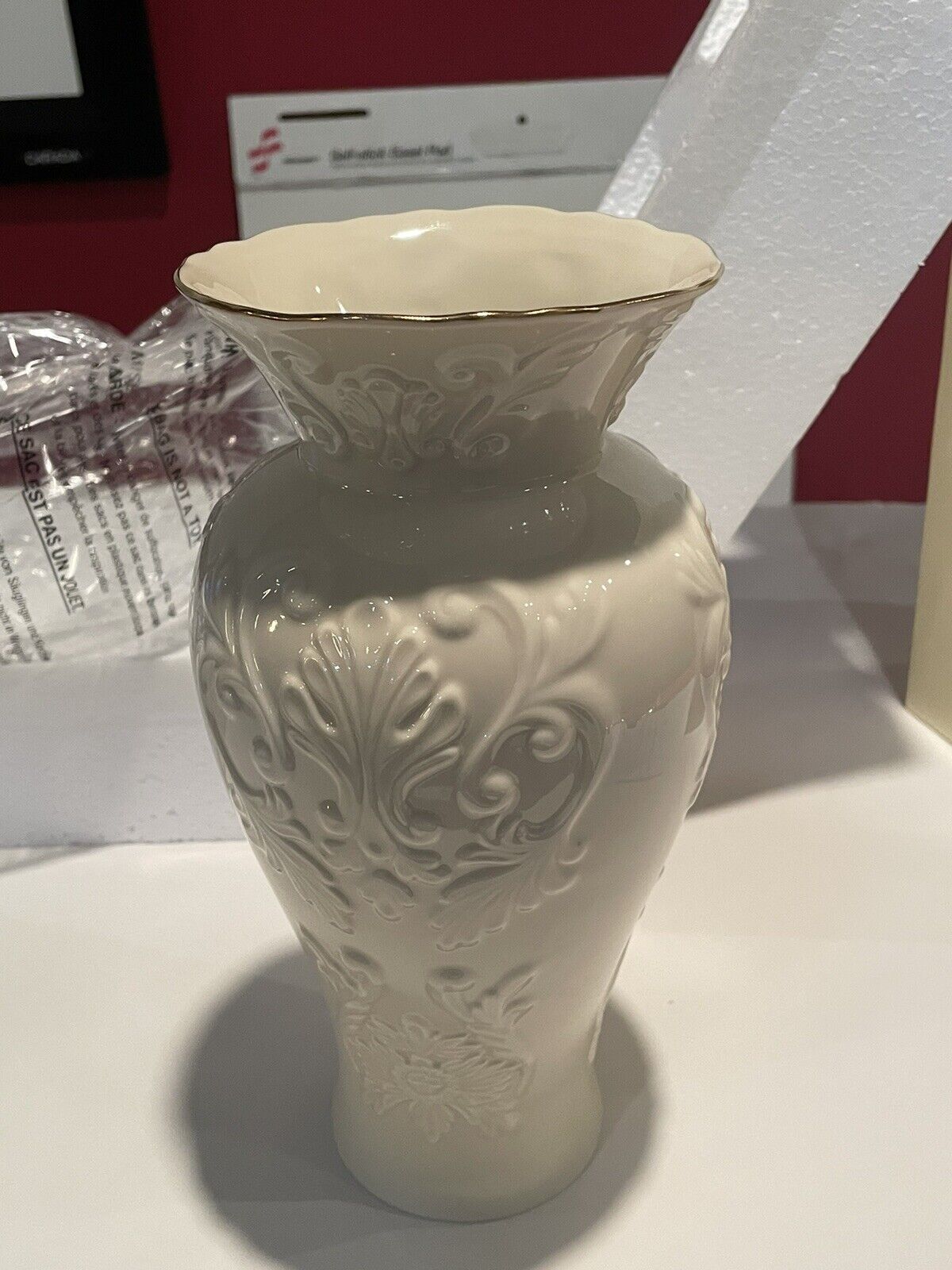 New Lenox GEORGIAN Porcelain Vase Large  W/Gold Trim 10 inch NIB (Two Available)