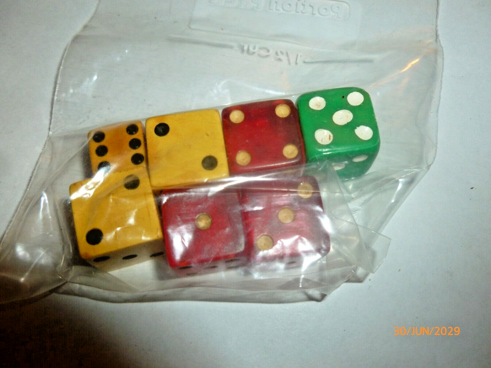 Vintage Classic Throwback Red Lucite Dice Red Dice 1/2\