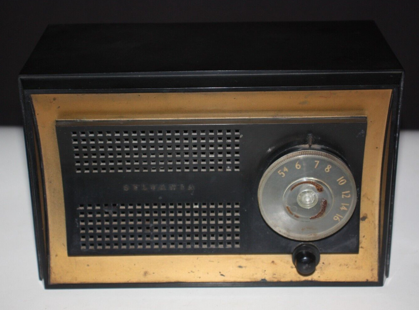 Vintage 1950s Sylvania 511B Tube Radio Tabletop Black and Gold Not Working