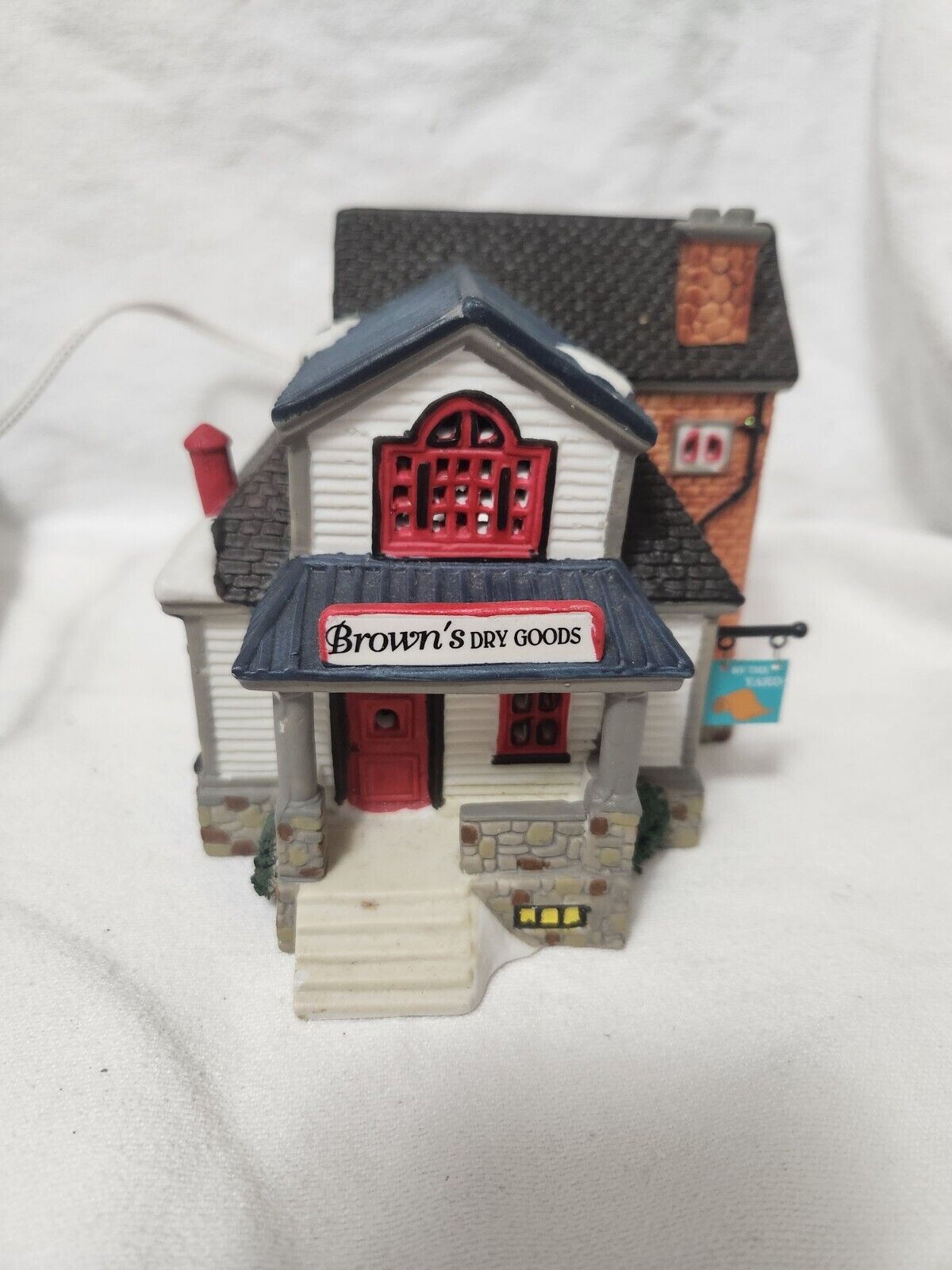 Lemax Dickensvale Briwn\'s Dry Goods Lighted House 1997 Christmas Village