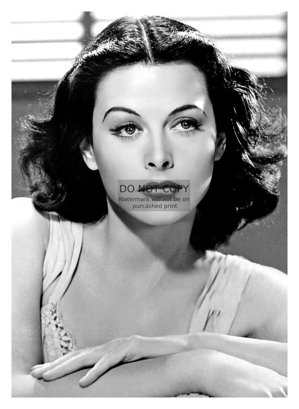 HEDY LAMARR SEXY CELEBRITY ACTRESS IN COMRADE X 5X7 PUBLICITY PHOTO