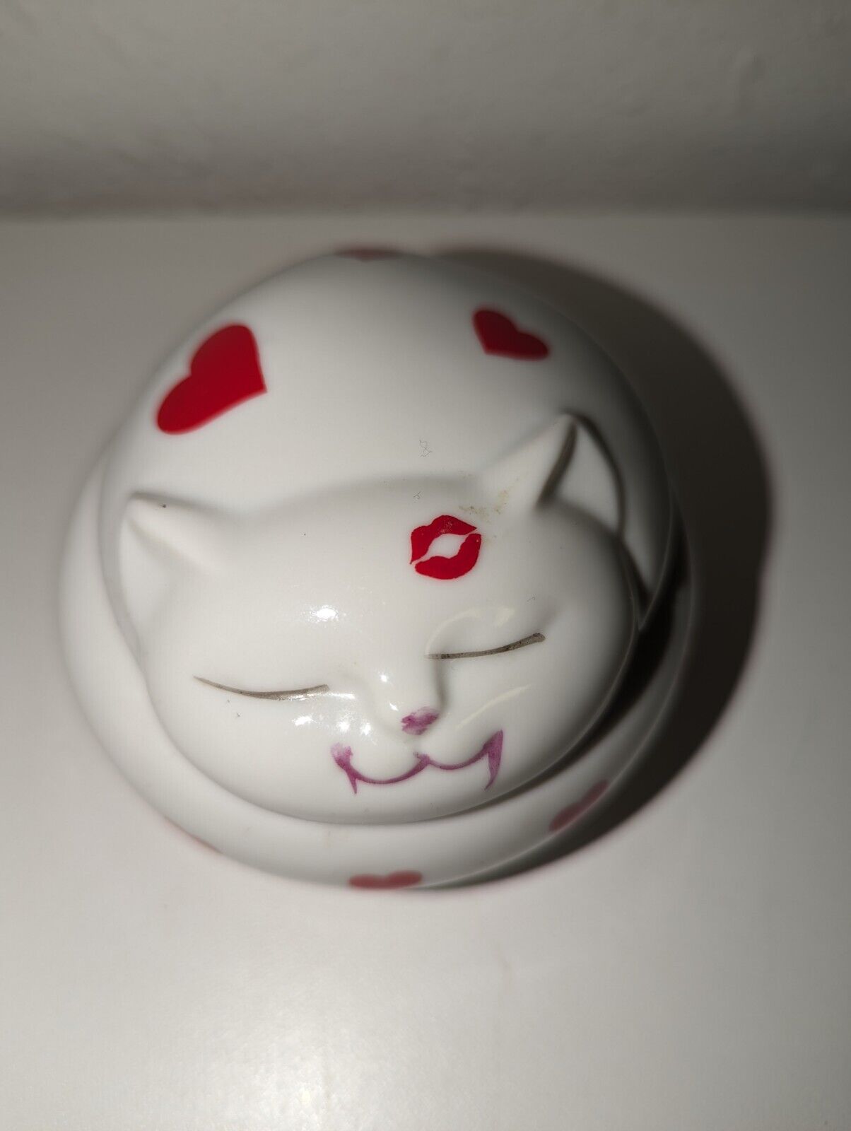 Vintage Takahashi Japan Love me Love my Cat trinket box hand painted porcelain