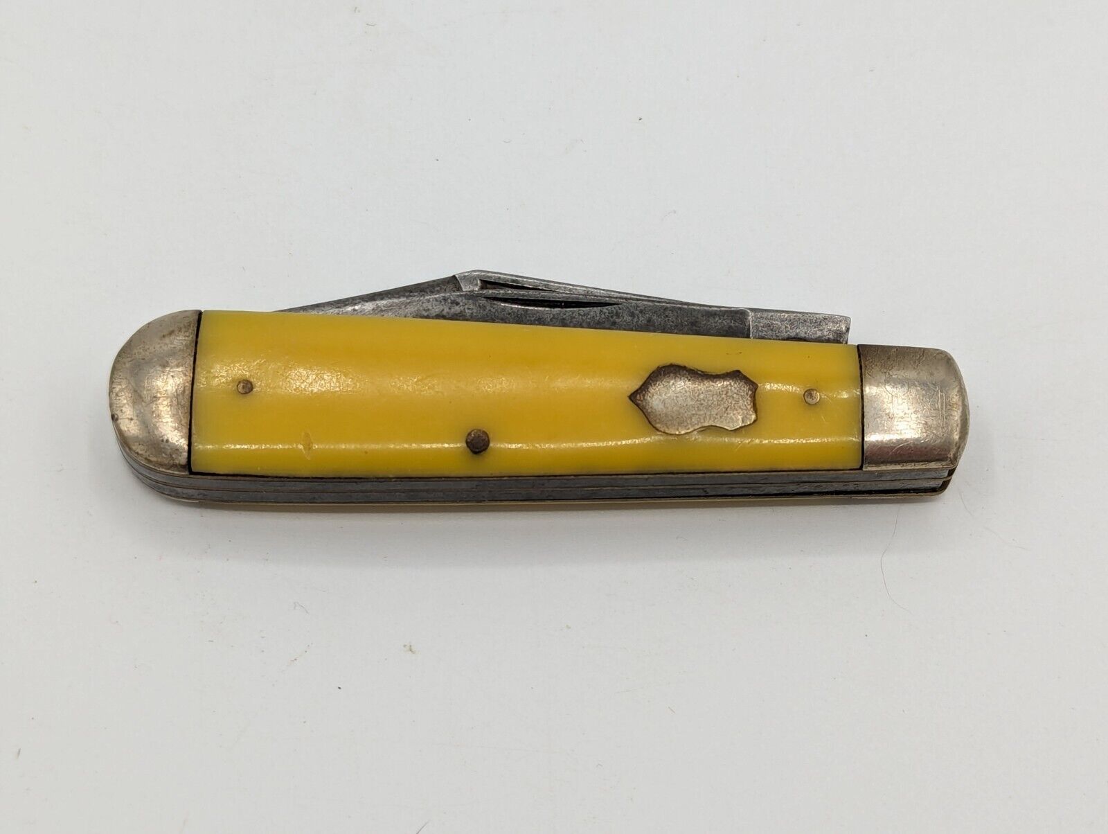 Vintage Remington UMC  R155  Pocket Knife 2 Blade Yellow Scales