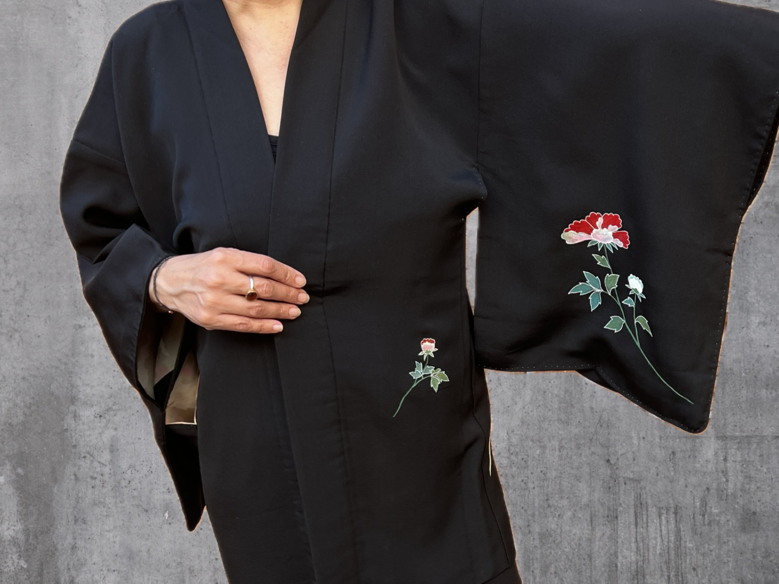Elegant Vintage Japanese Silk Haori Kimono Handmade 1980's