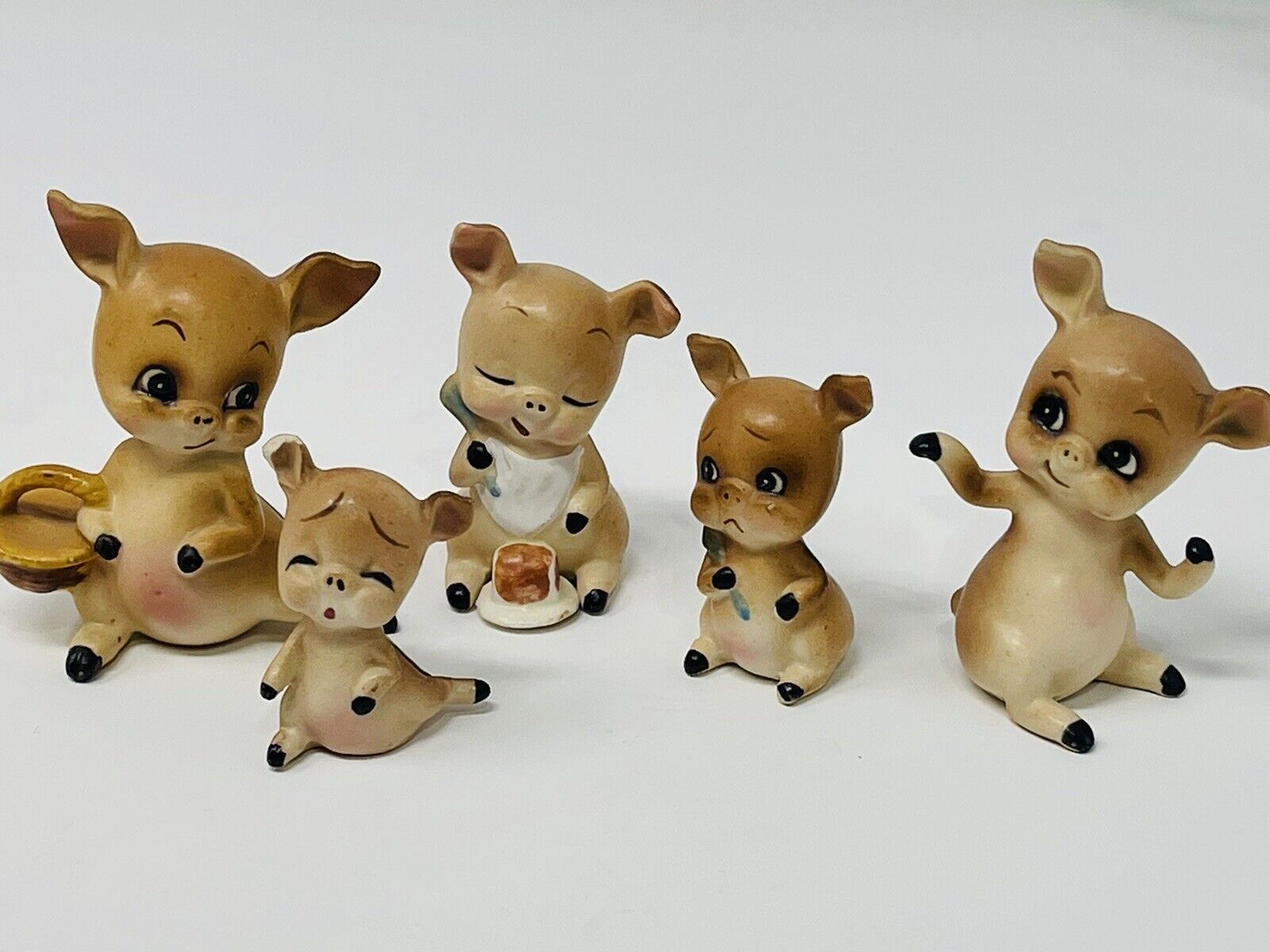 Vtg JOSEF ORIGINALS 5 Little Pigs Going To Market Miniature Ceramic Figurines