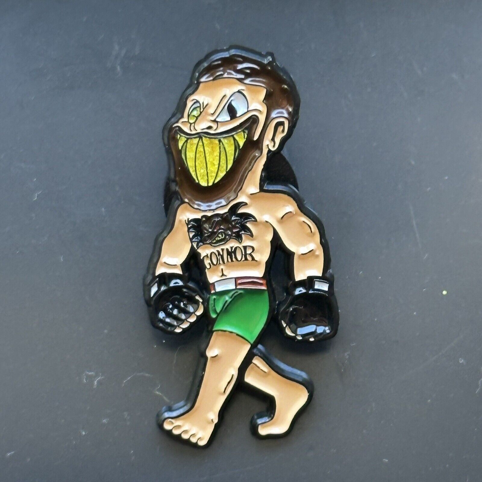 Pinzcity UFC The Notorious Connor McGregor LIMITED Collectible Hat Pin MMA