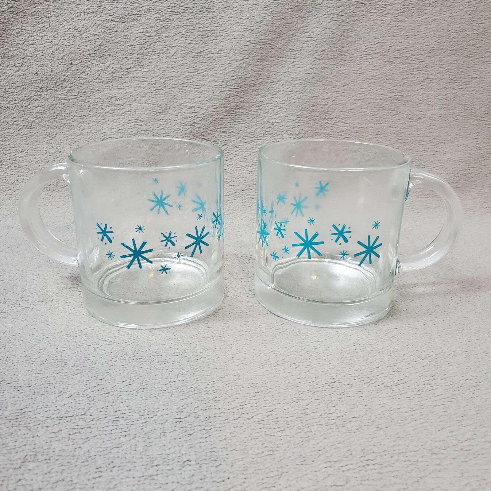 Vintage Set 2 Clear Glass Blue Starburst Star Snowflake Coffee/Mug Adult\'s Retro