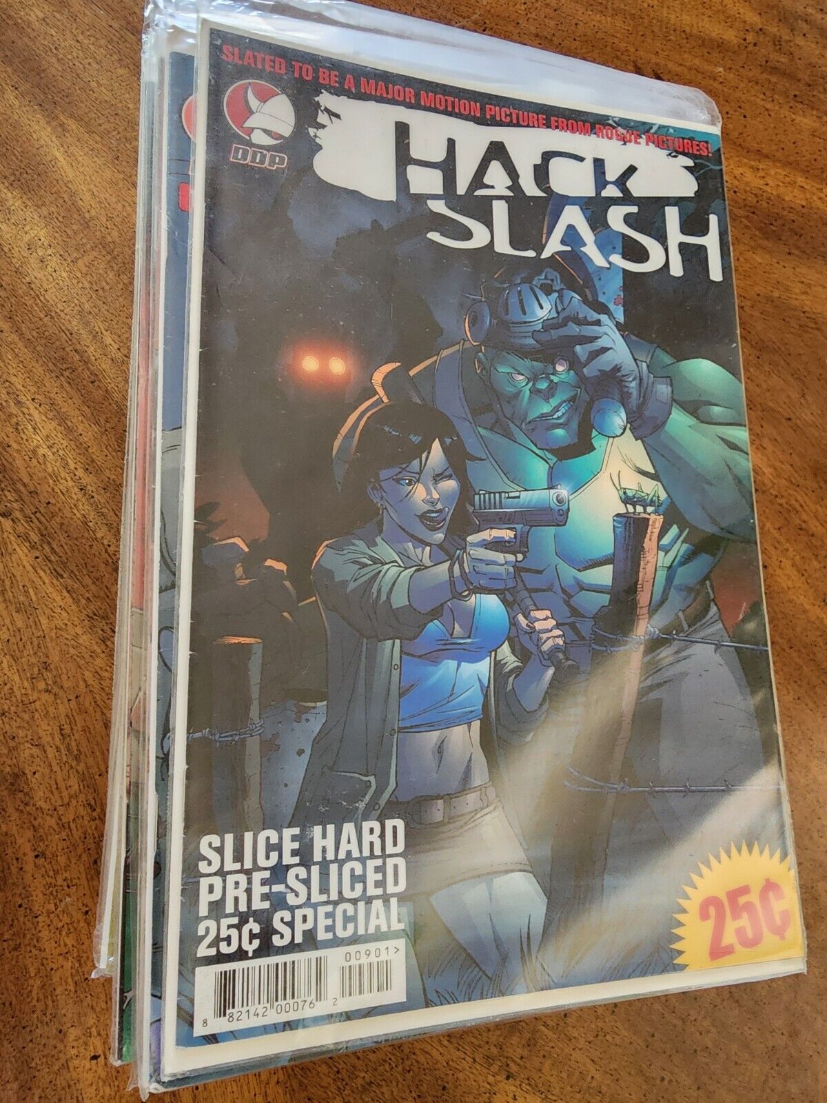 Hack/Slash Large Lot Of 32 Comic Books VG Suicide Girls First Maniac Re-animator