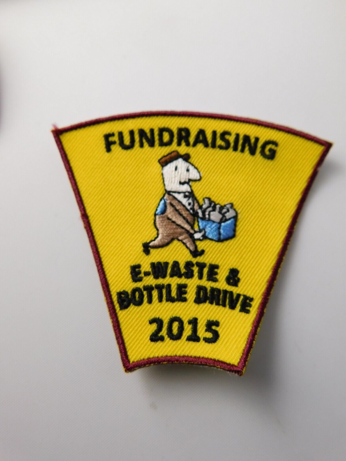 BOY SCOUTS CANADA PATCH FUND RAISING E WASTE & BOTTLE DRIVE 2015 AWARD  BADGE