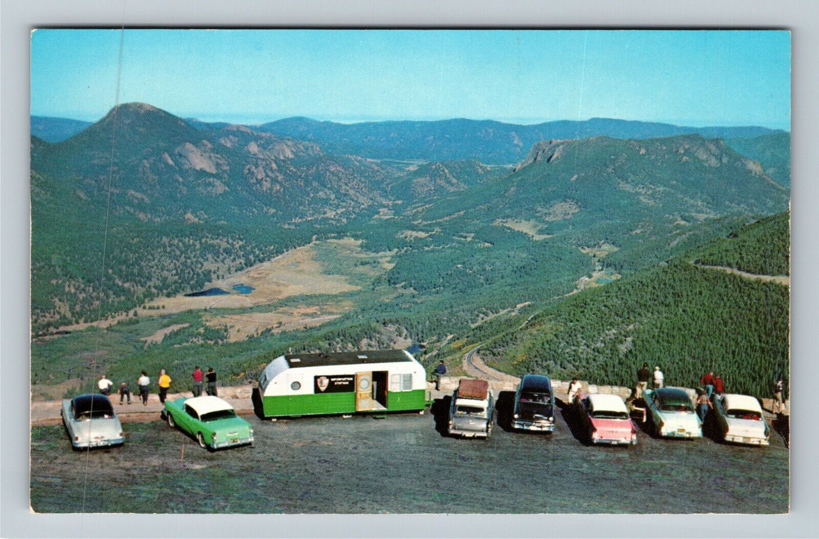 Rocky Mountains CO-Colorado Trail Ridge Rd Classic Cars & Camper Chrome Postcard