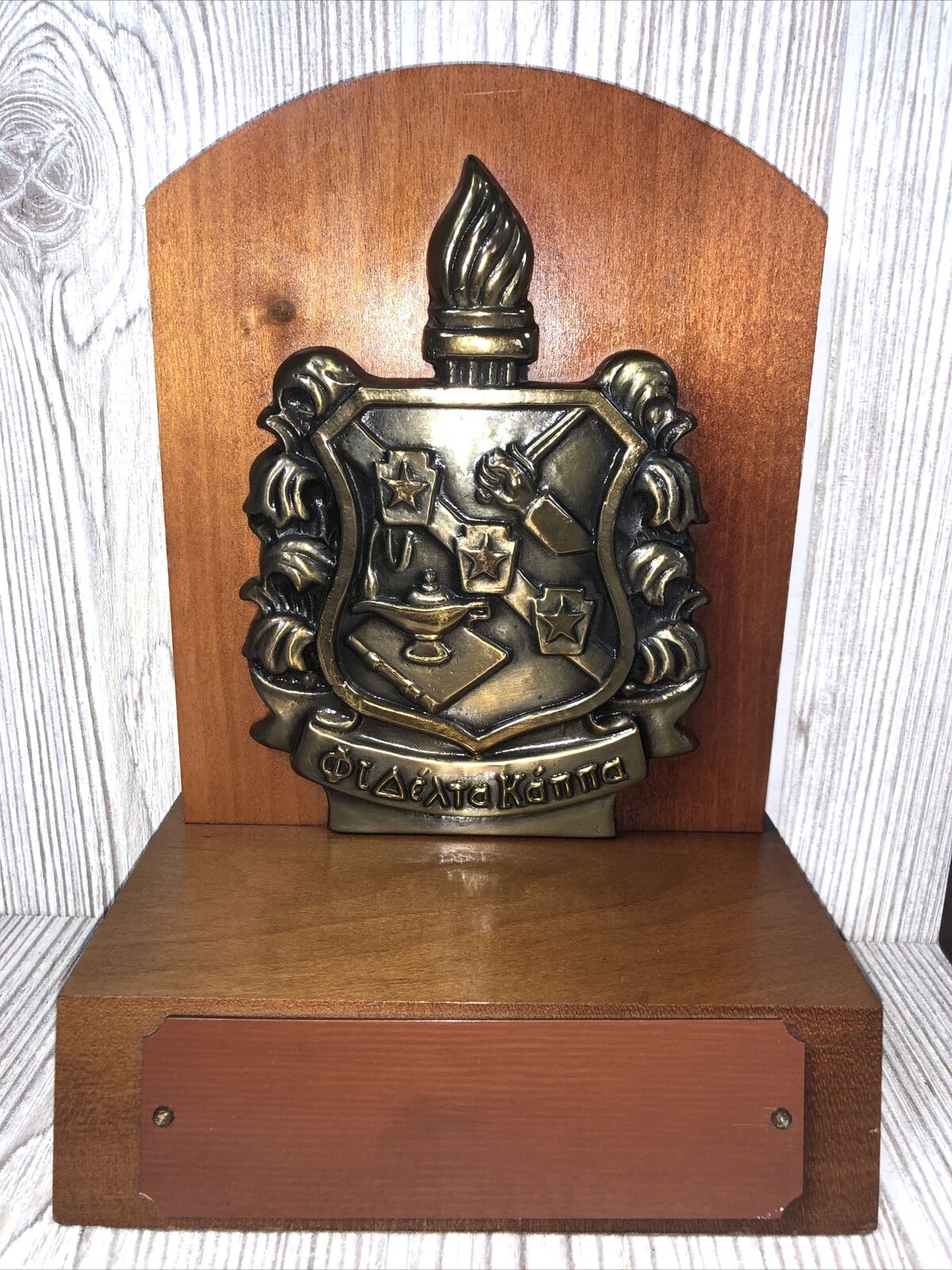 Vintage Balfour Phi Delta Kappa Fraternity Shield Metal & Wood Bookends Set EUC