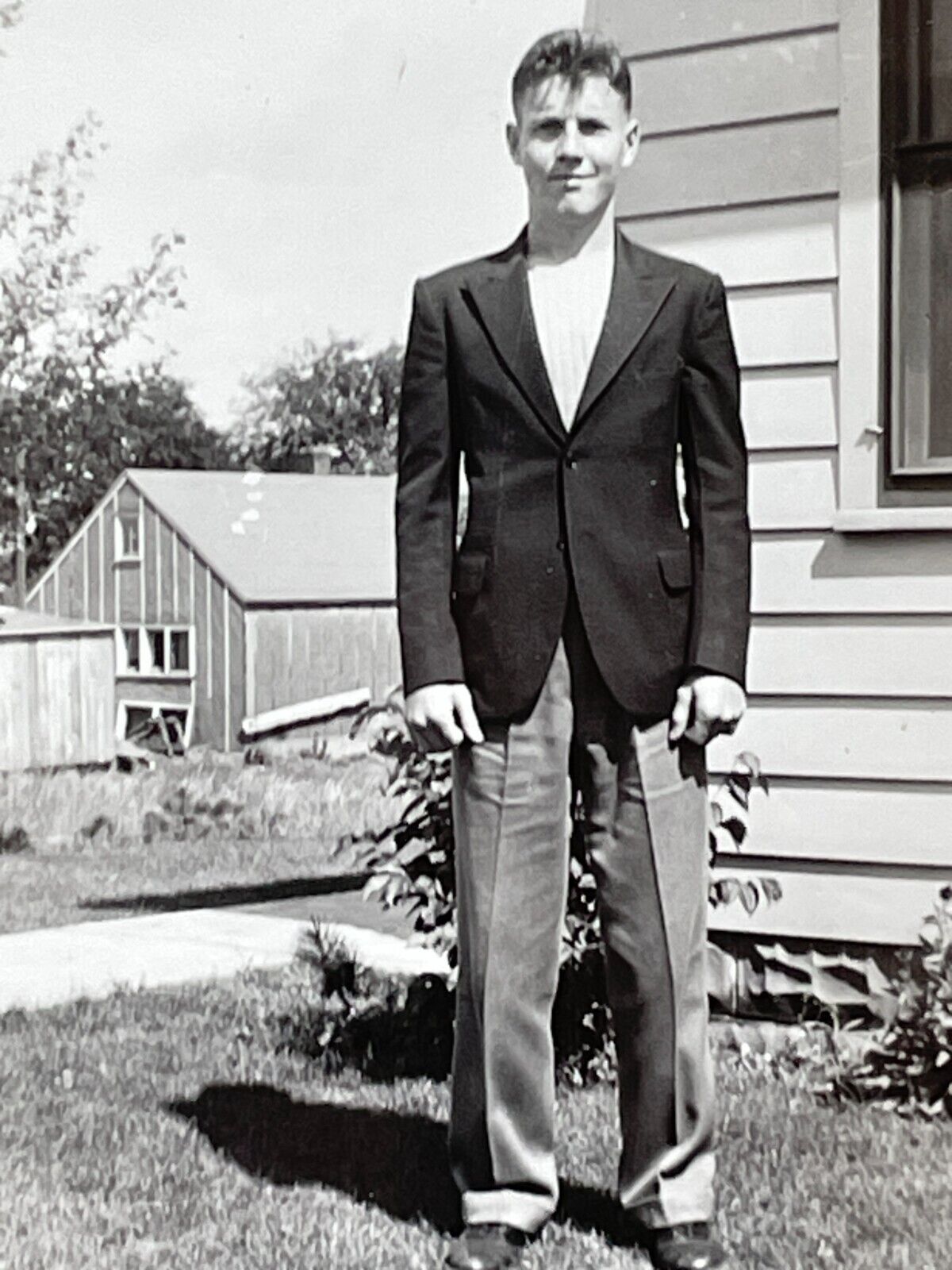 W7 Photograph Boy Next Door Man Guy 1940's 