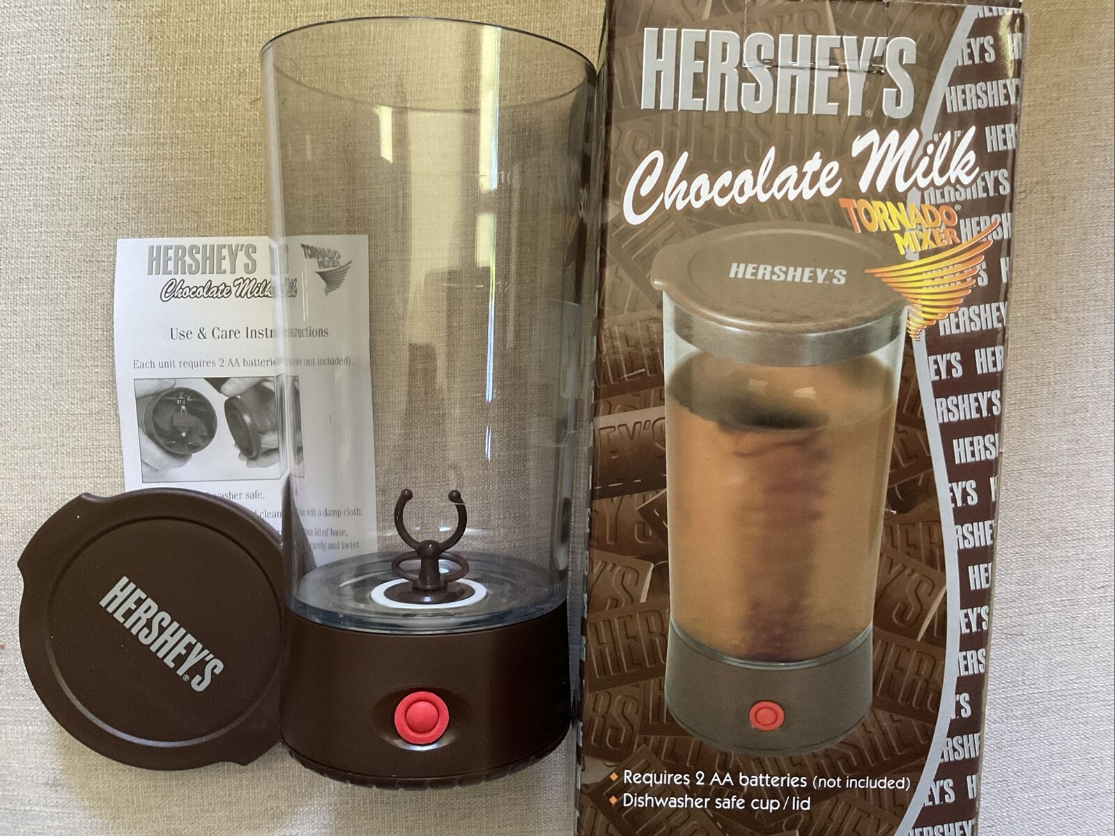 NeW HERSHEY's Chocolate Milk Tornado Mixer Maker Y2K Dairy Dessert Candy Vintage