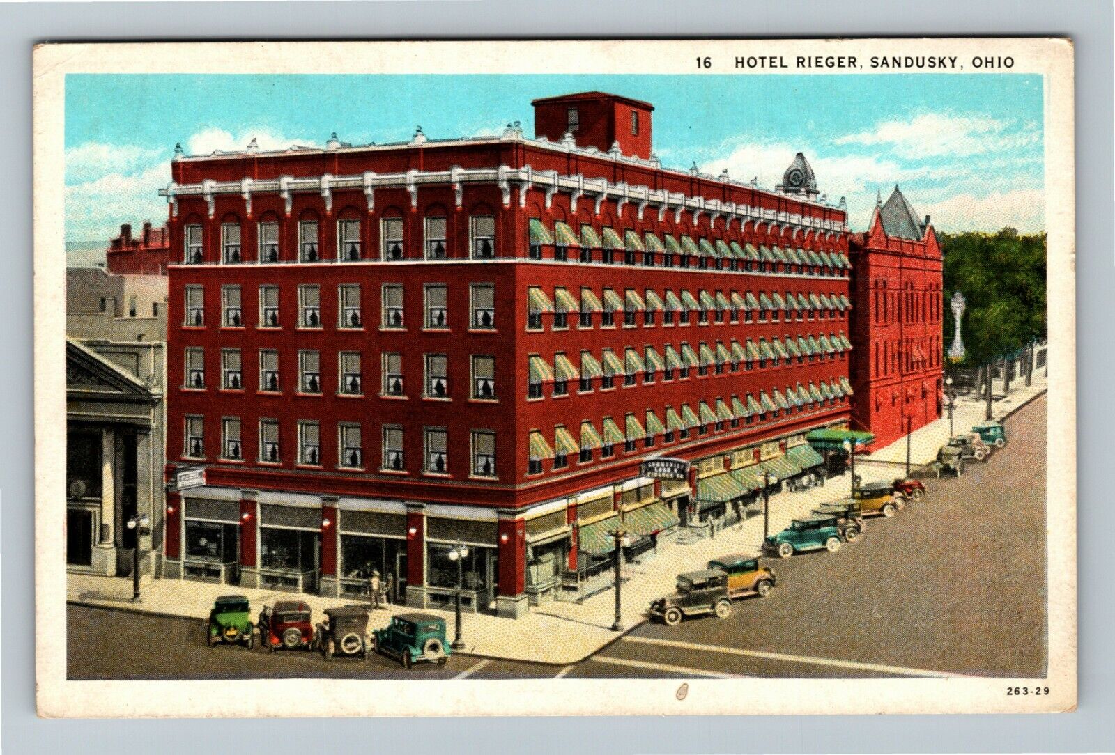 Sandusky OH-Ohio, Hotel Rieger, Period Cars, Antique Vintage Souvenir Postcard