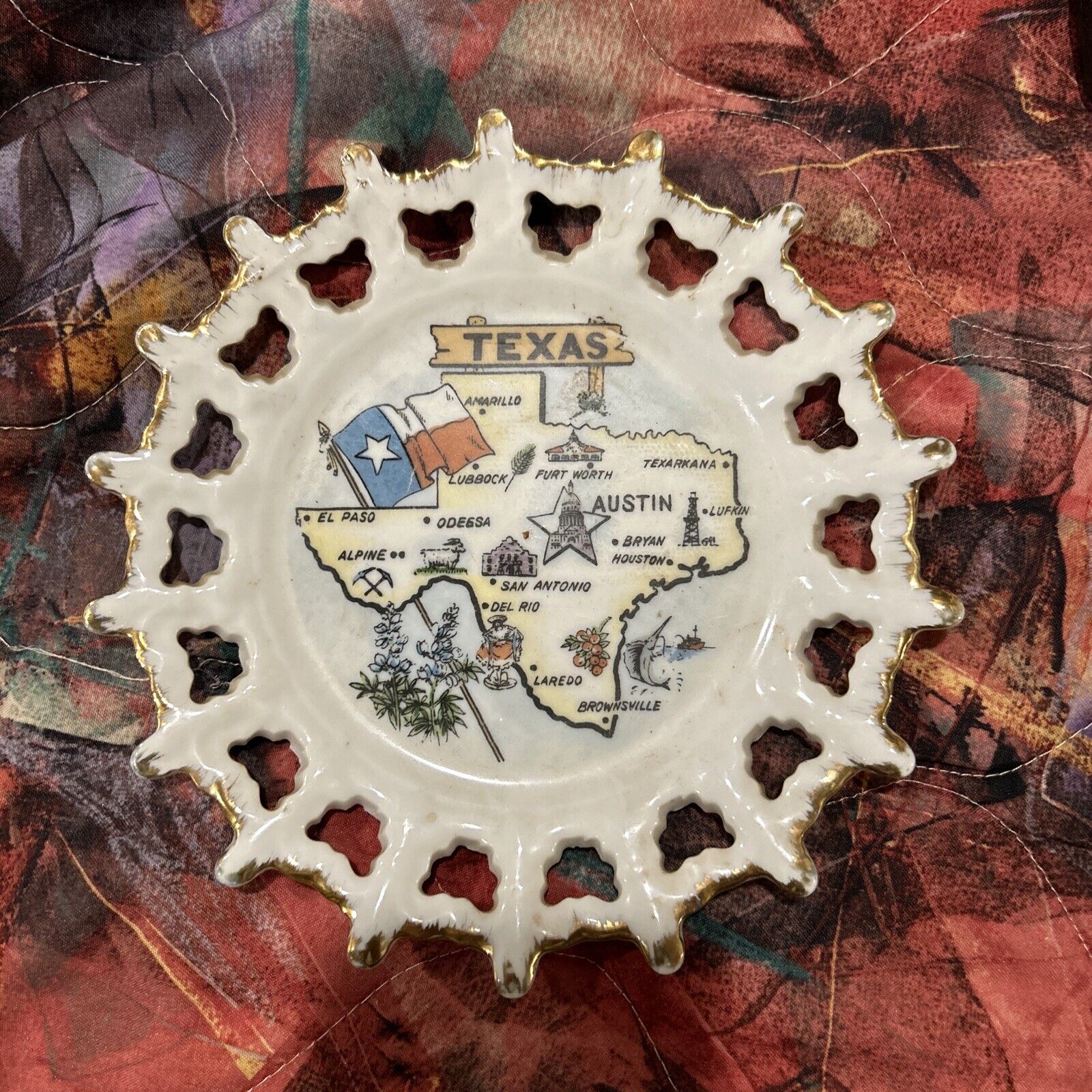 Vintage souvenir plate Texas